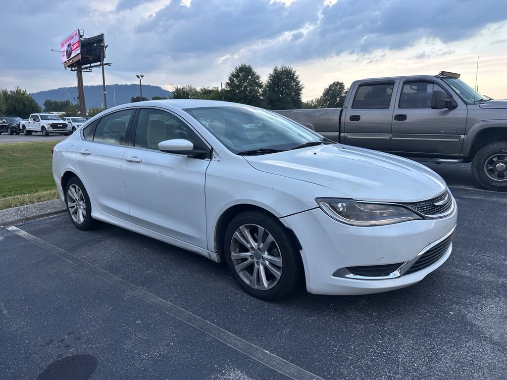 Used 2016 Chrysler 200 Limited Sedan