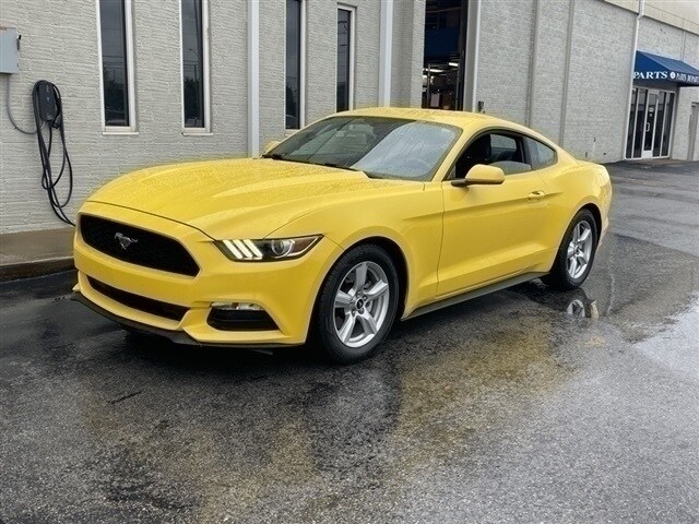 2015 Ford Mustang Coupe 