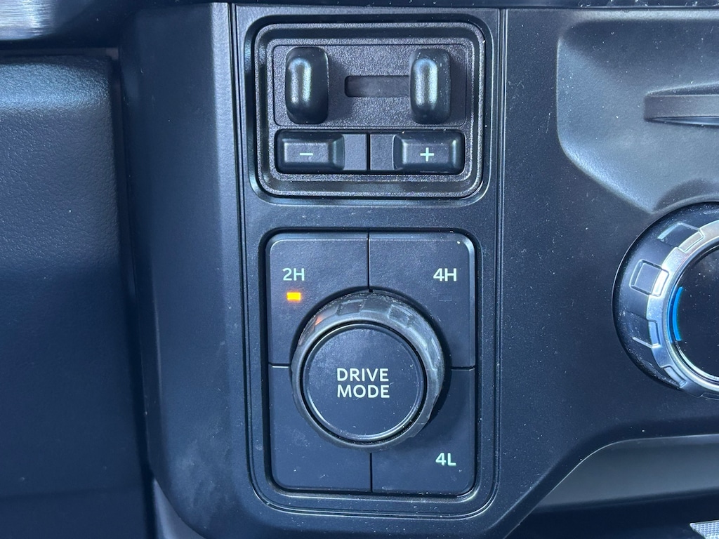 Used 2024 Ford F-250 Lariat Truck