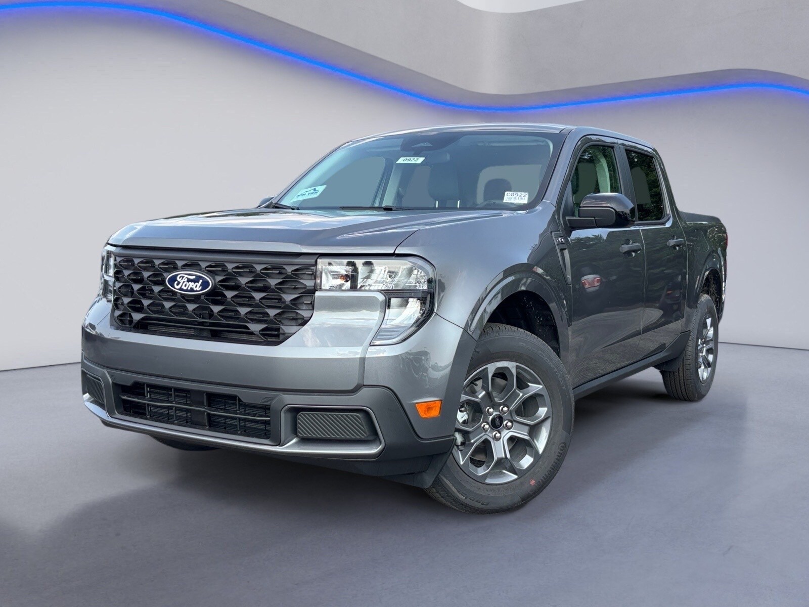 2025 Ford Maverick XLT photo 2