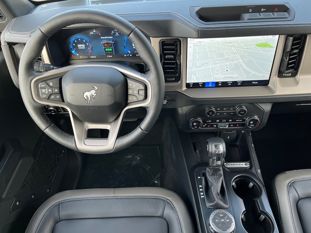 New 2025 Ford Bronco Outer Banks SUV