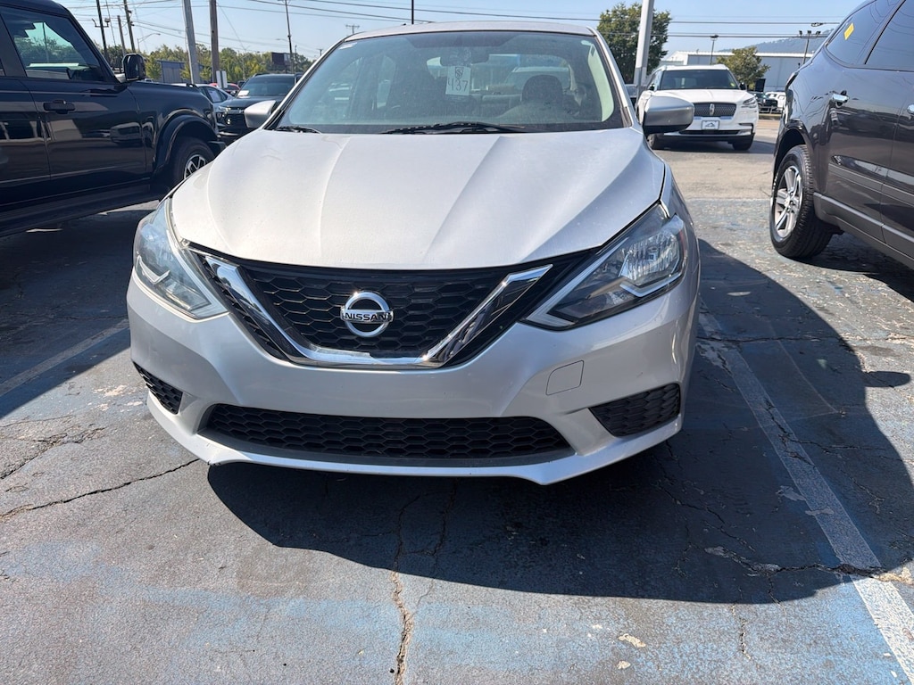 Used 2016 Nissan Sentra SV Sedan