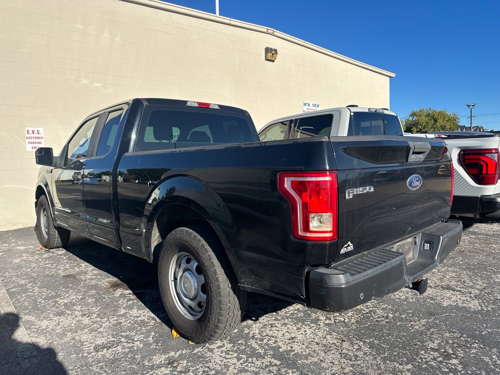 Used 2016 Ford F-150 XL Truck