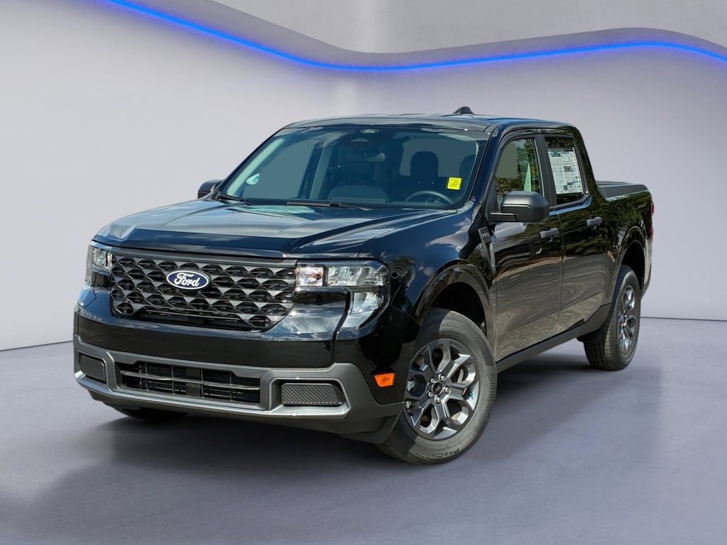 New 2026 Ford Maverick XLT Truck Crew Cab