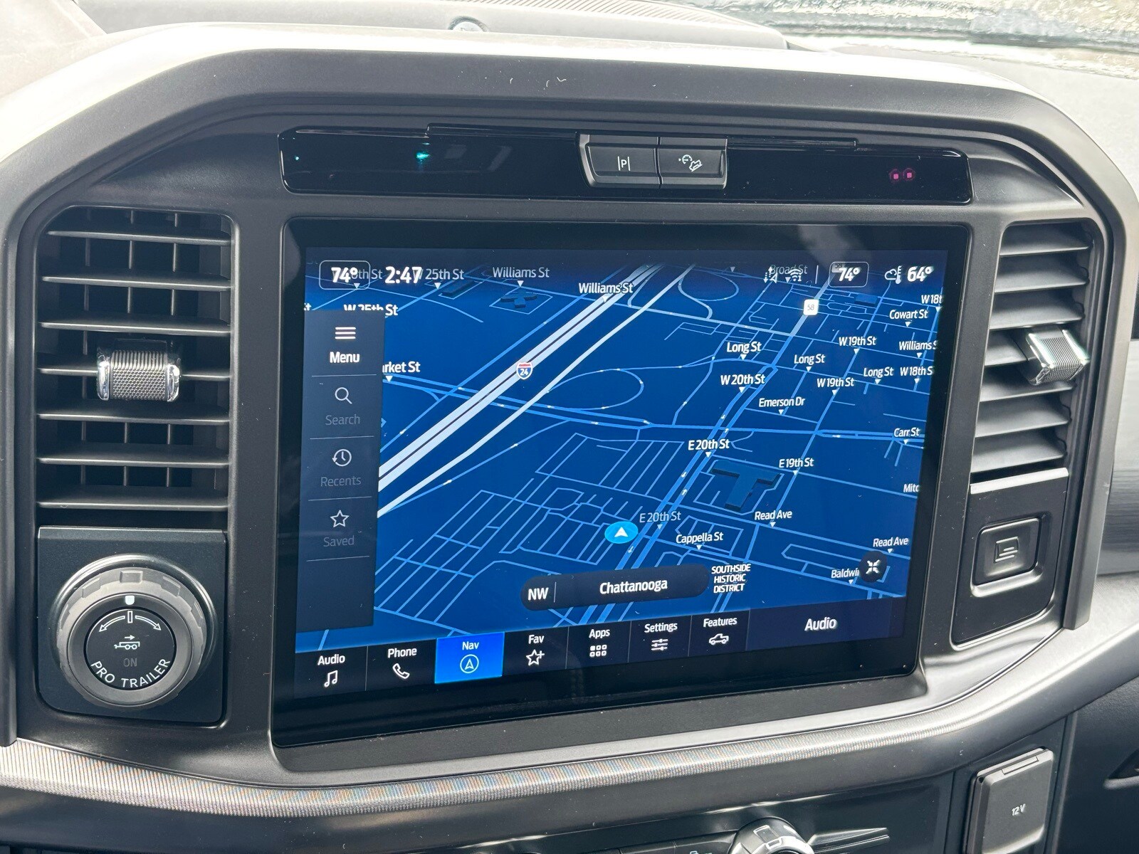 2025 Ford F-150 Lariat photo 4