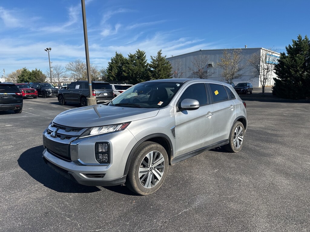 Used 2023 Mitsubishi Outlander Sport 2.0 SE SUV