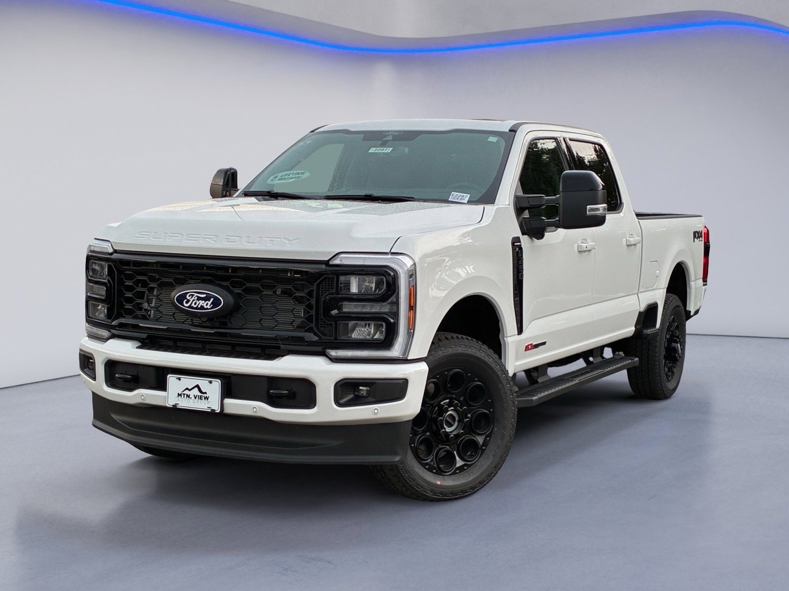 New 2027 Ford F-250 Lariat Truck Crew Cab