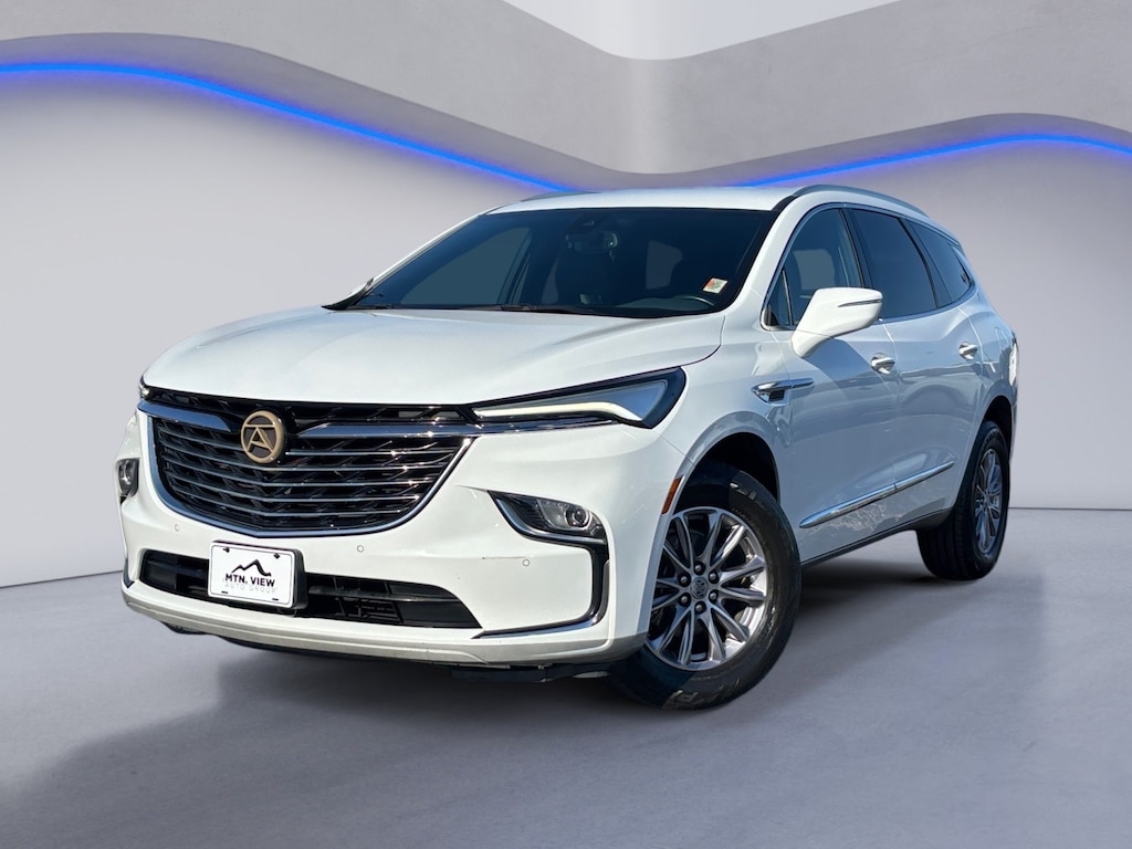 Used 2023 Buick Enclave Essence SUV