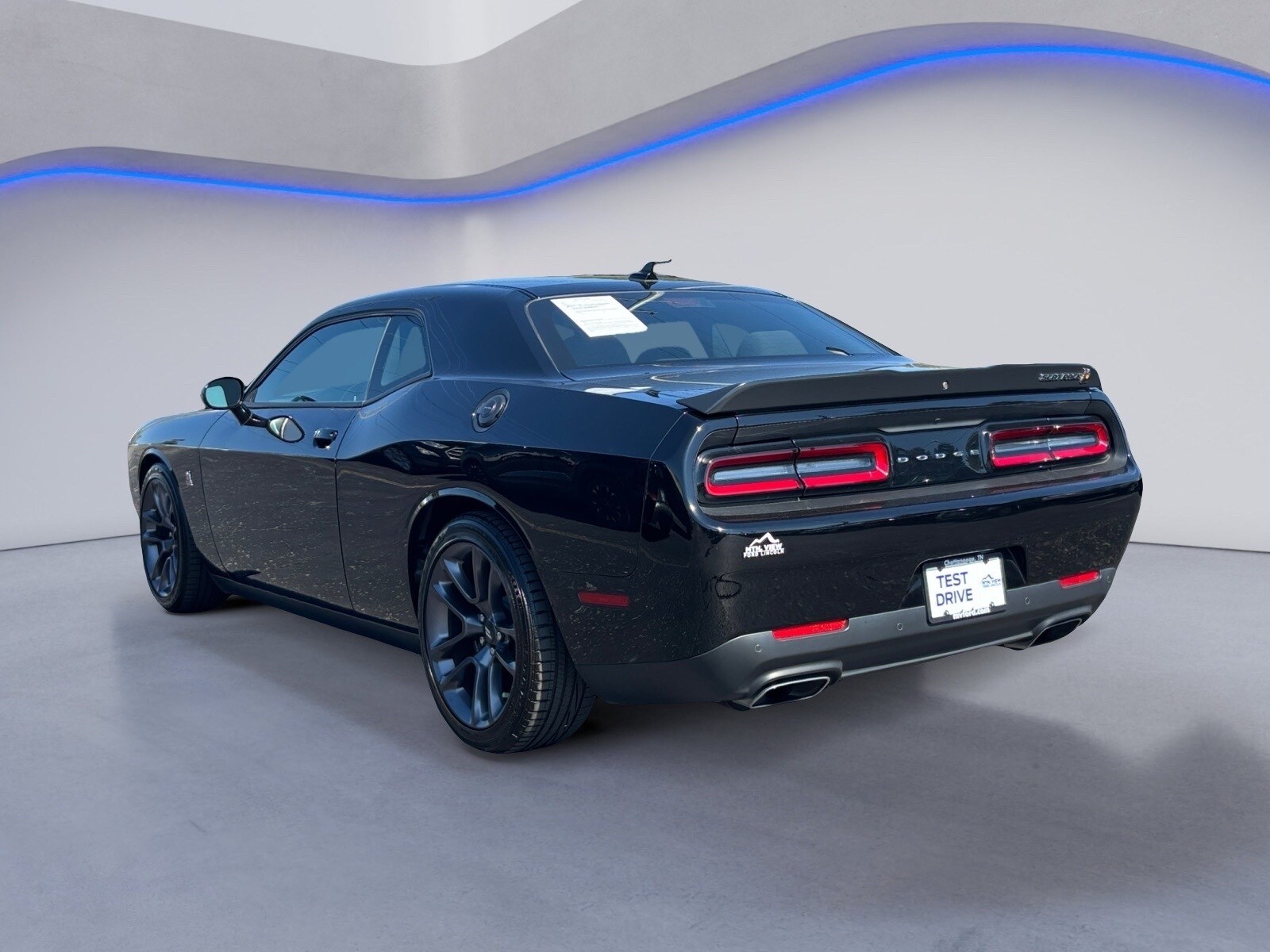 2023 Dodge Challenger R/T Scat Pack photo 3
