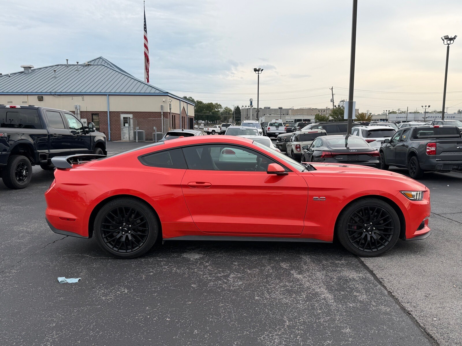 2015 Ford Mustang GT Premium photo 2