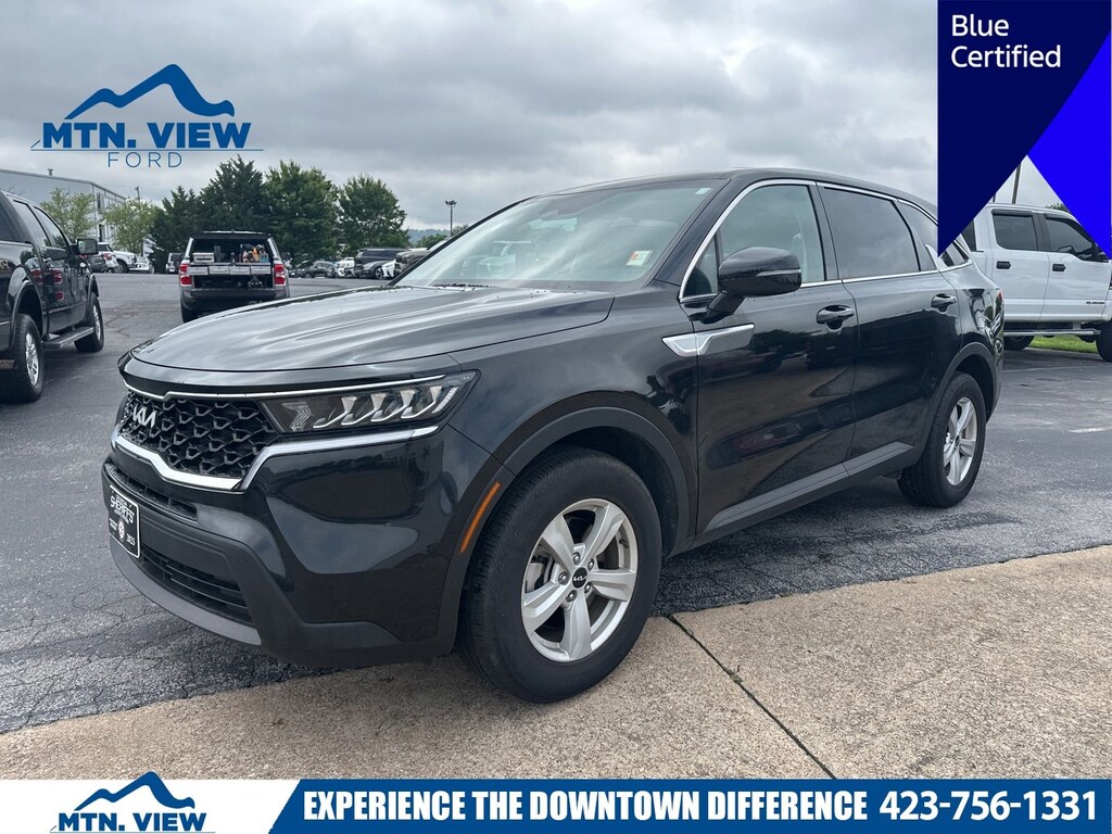 Certified 2023 Kia Sorento LX SUV