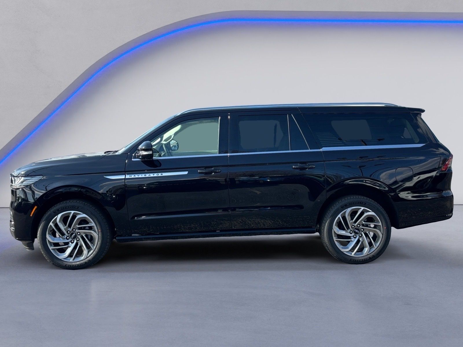 2025 Lincoln Navigator Reserve L - Photo 11