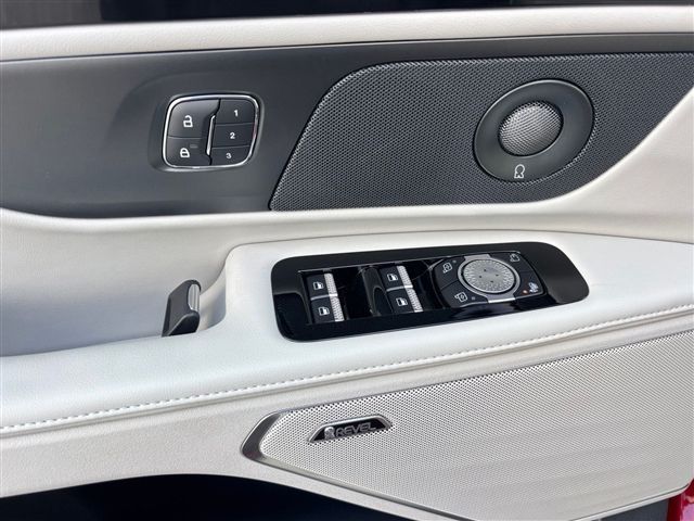 2026 Lincoln Nautilus Premiere - Photo 11