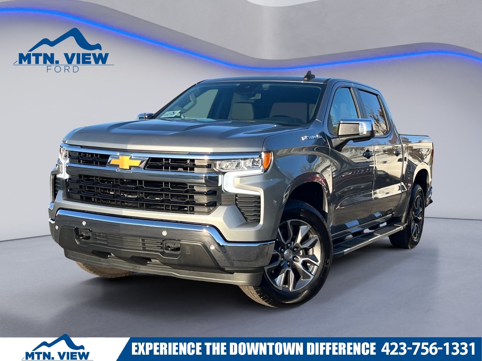 2024 Chevrolet Silverado 1500 LT's photo