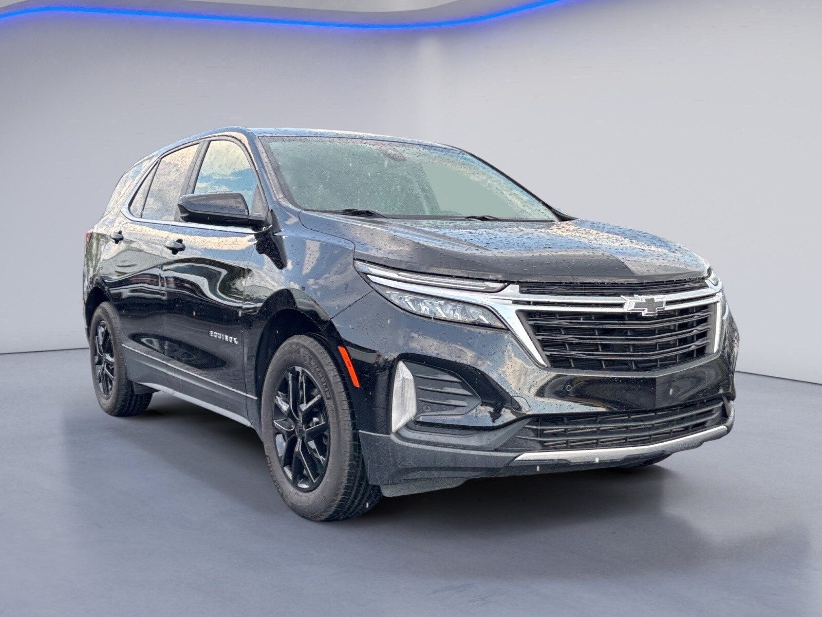 2023 Chevrolet Equinox LT photo 3