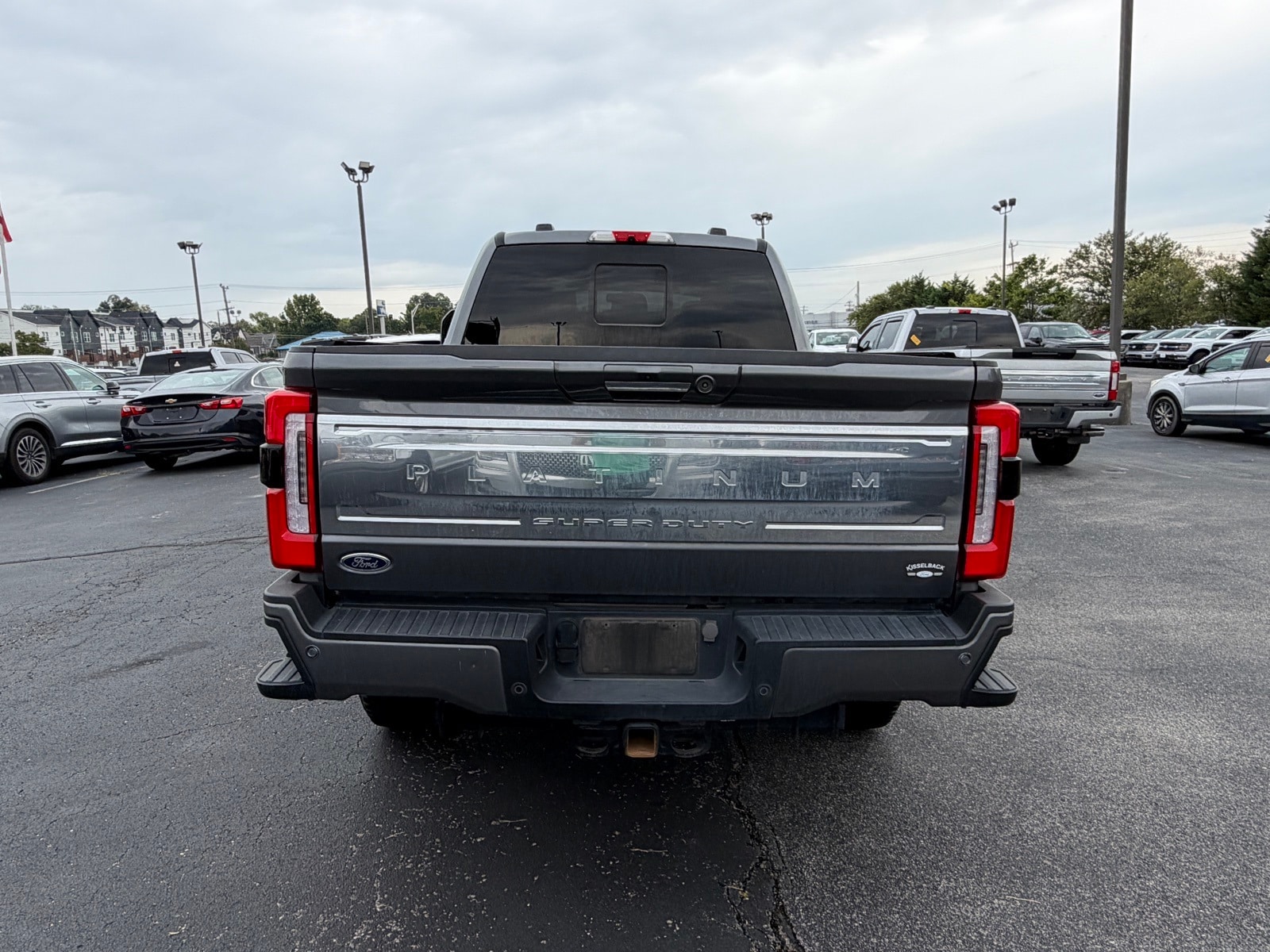 2024 Ford F-350 Platinum photo 4