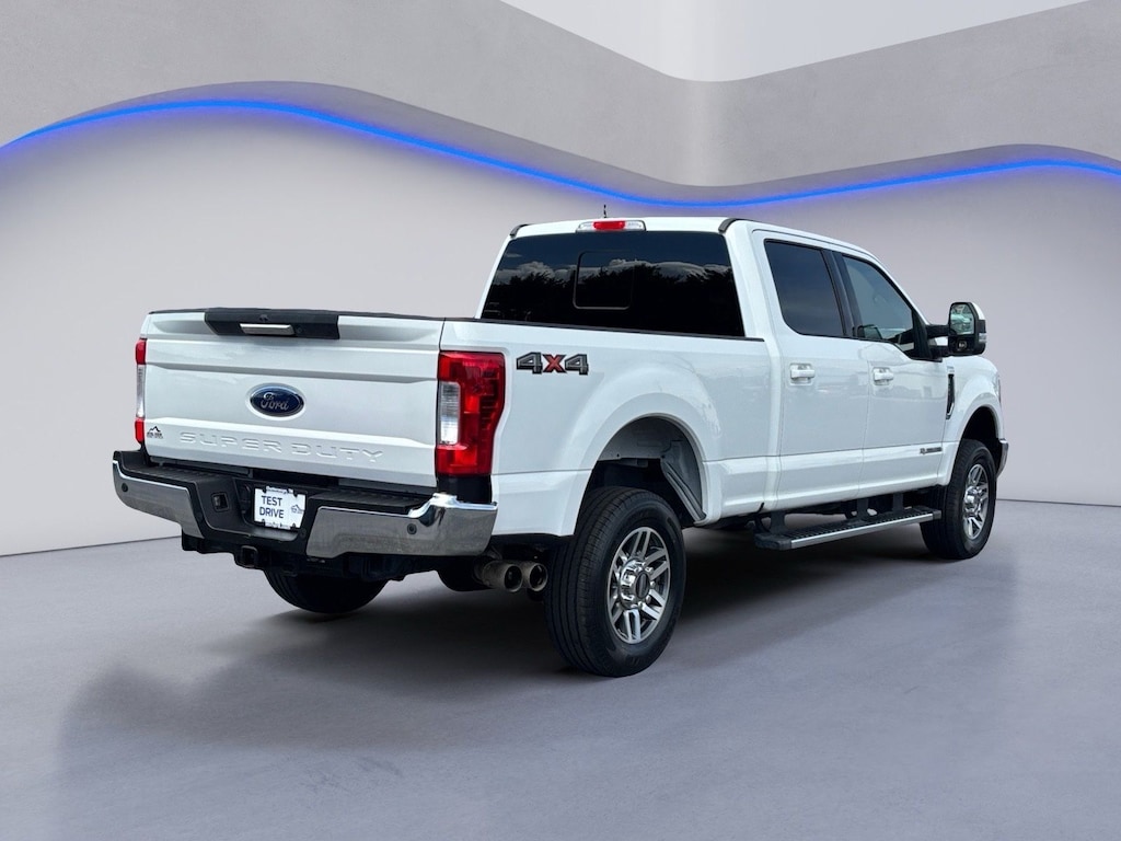 Certified 2019 Ford F-250SD Lariat Truck Crew Cab