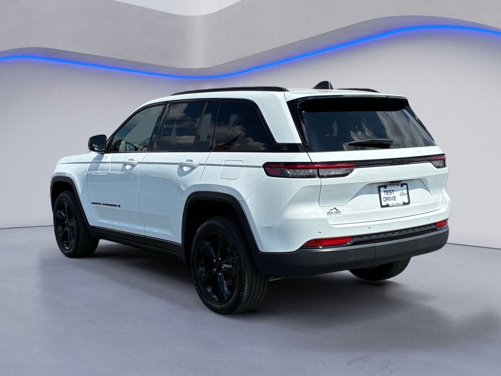 Certified 2024 Jeep Grand Cherokee Altitude X SUV