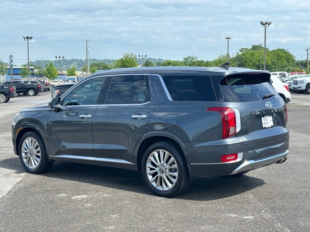 2020 Hyundai Palisade Limited photo 2