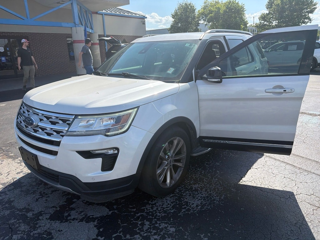 Used 2018 Ford Explorer XLT SUV