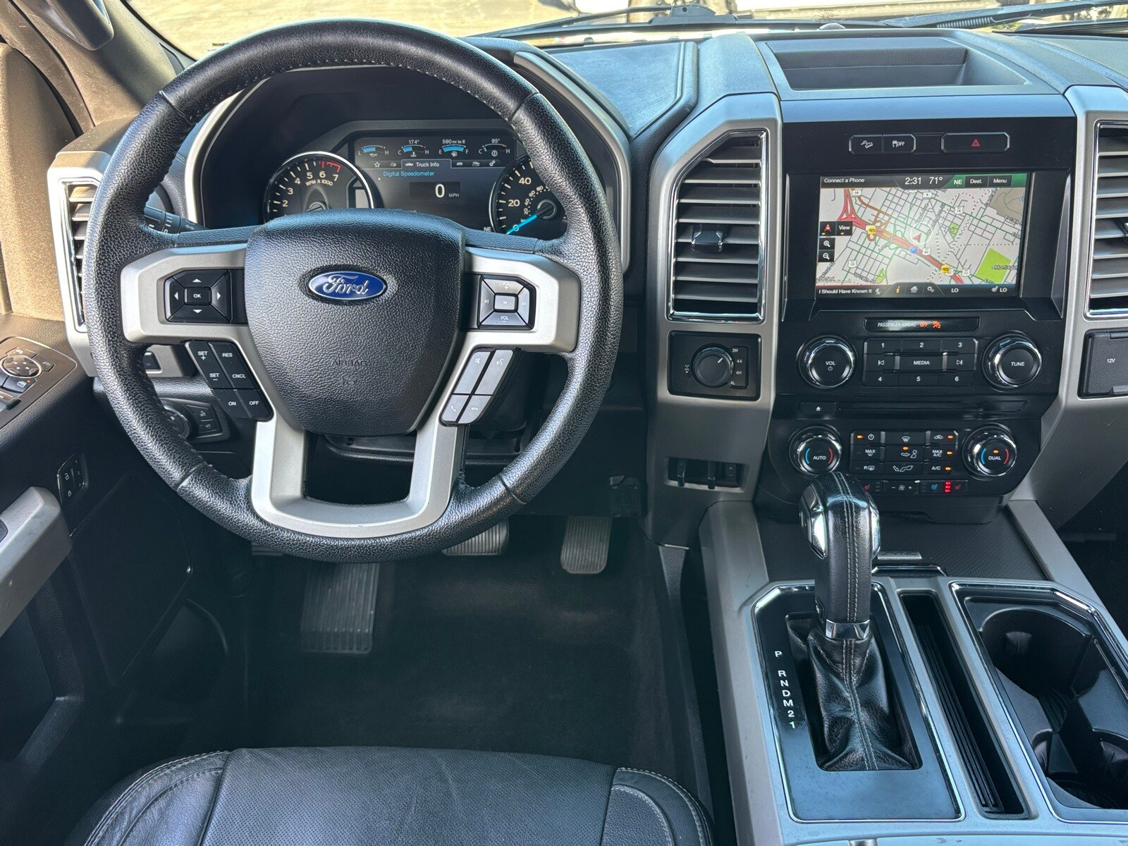 2015 Ford F-150 Lariat photo 2