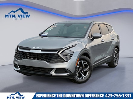 Featured Used 2024 Kia Sportage LX SUV for Sale in Chattanooga, TN