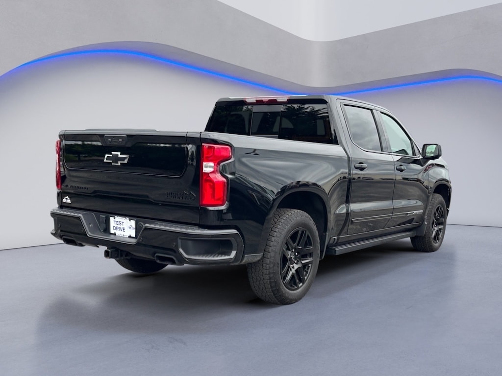 Certified 2024 Chevrolet Silverado 1500 High Country Truck Crew Cab