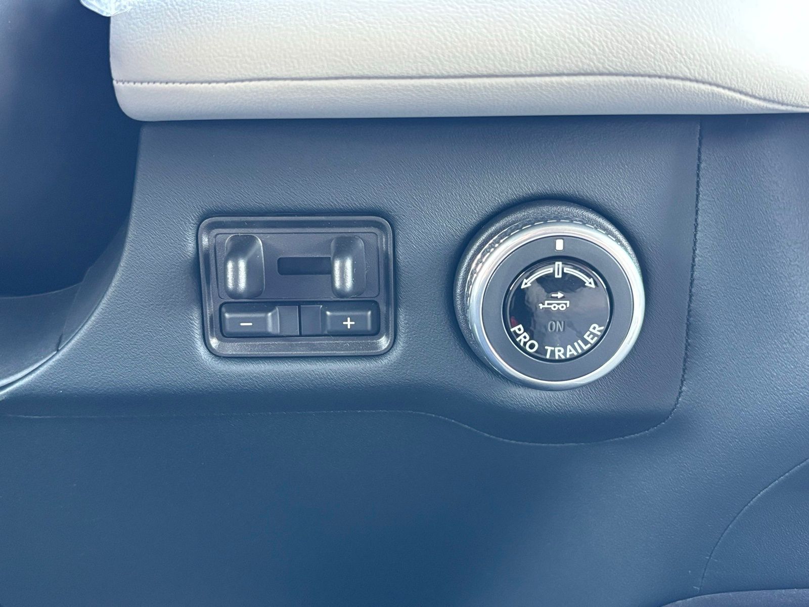 2025 Lincoln Navigator Reserve L - Photo 24