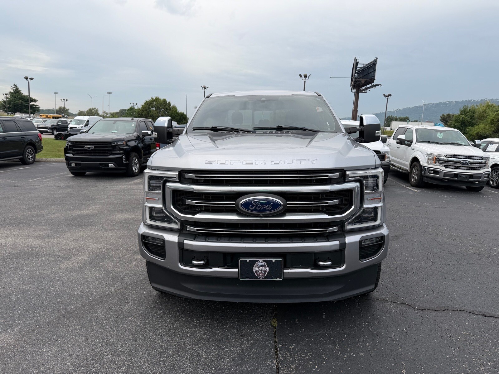 2022 Ford F-350 Platinum photo 4