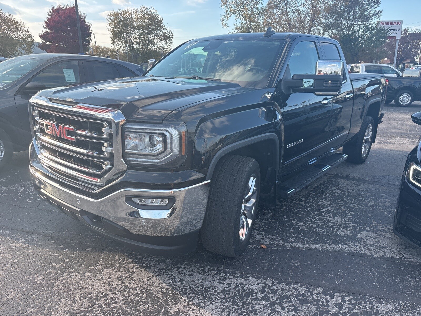 2018 Gmc Sierra 1500 SLT photo 2