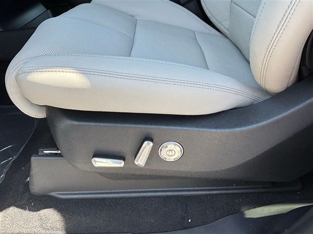 2026 Lincoln Navigator Reserve - Photo 16