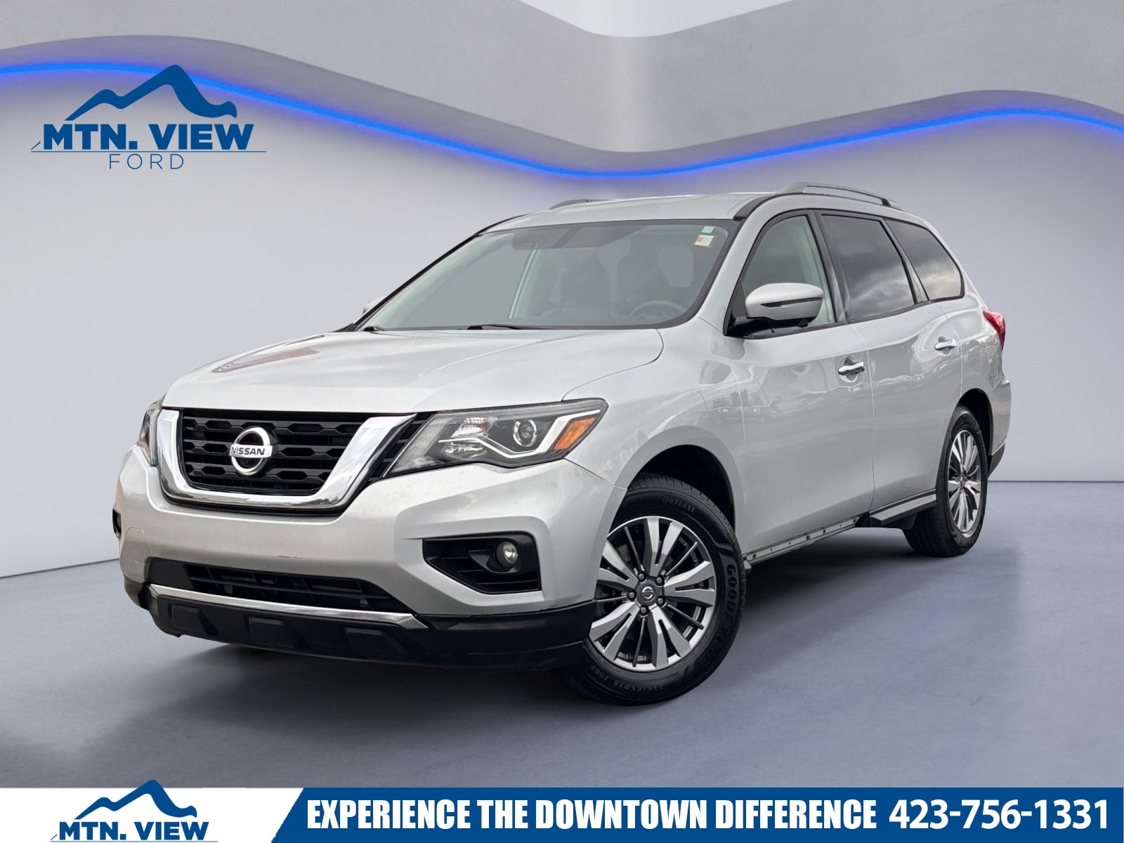 2020 Nissan Pathfinder SL
