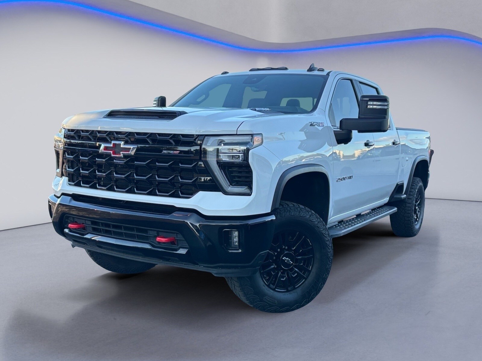 2024 Chevrolet Silverado 2500HD ZR2 photo 2