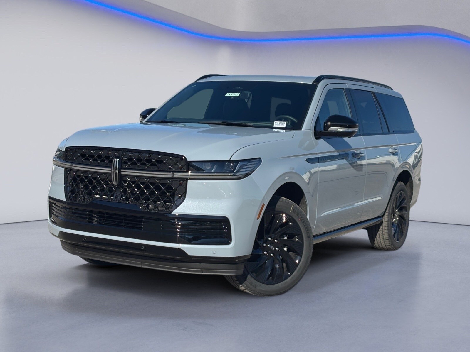 2025 Lincoln Navigator Reserve photo 2