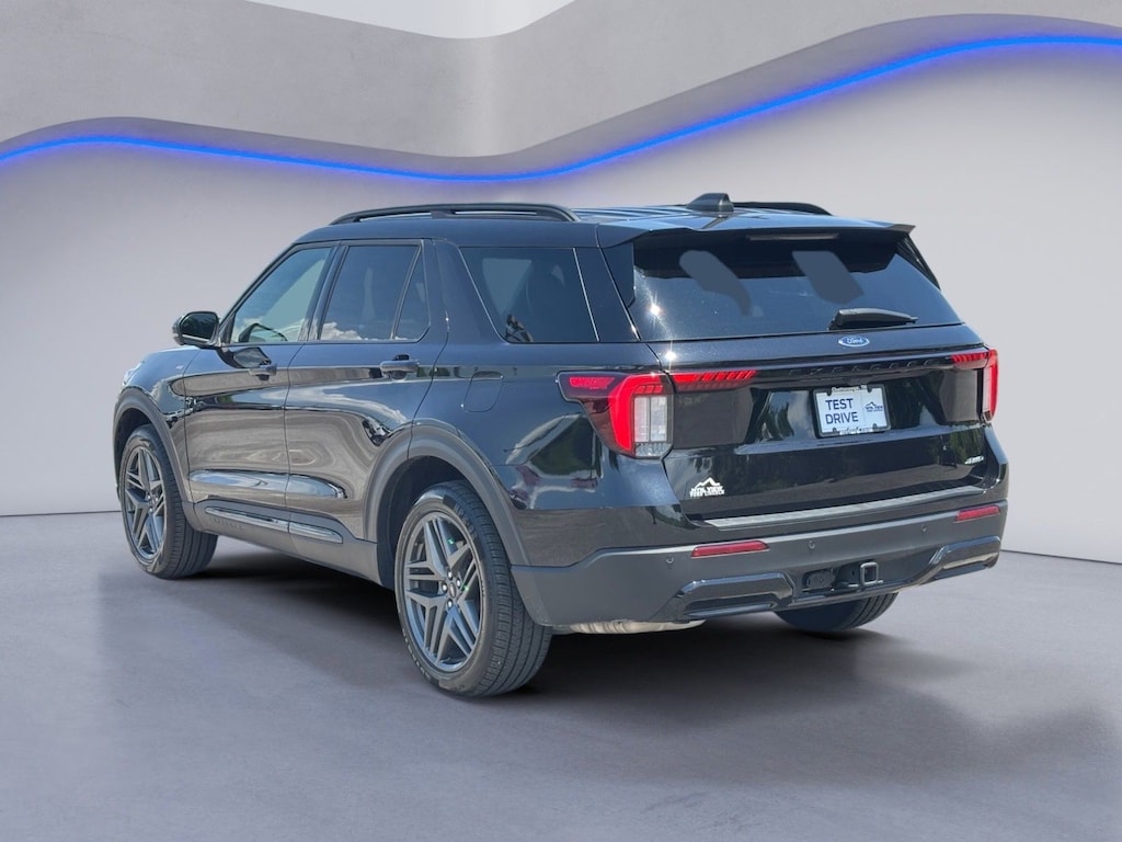 Certified 2025 Ford Explorer ST-Line SUV