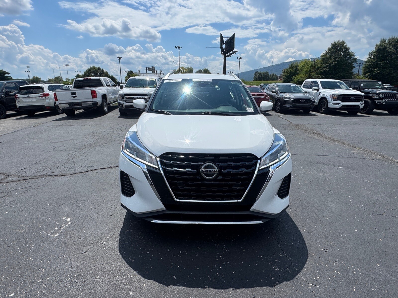 2021 Nissan Kicks SV photo 4