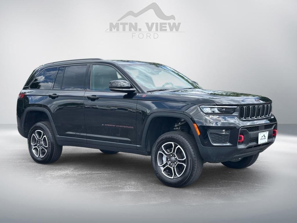 Certified 2022 Jeep Grand Cherokee Trailhawk with VIN 1C4RJHCG2N8604363 for sale in Chattanooga, TN