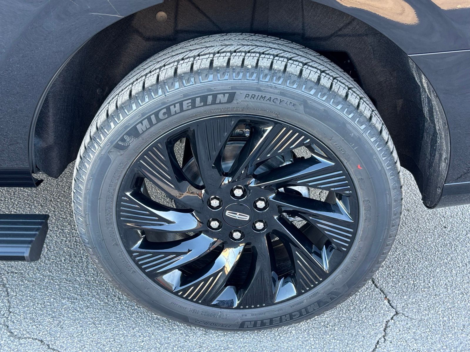 2025 Lincoln Navigator Reserve L - Photo 24