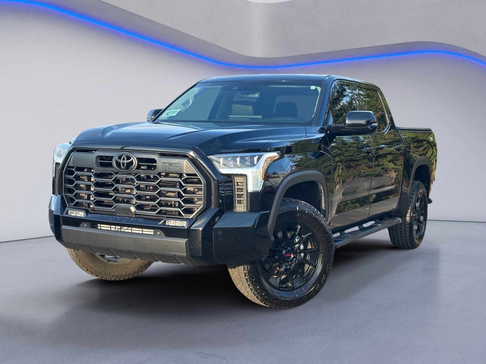 2024 Toyota Tundra Limited photo 2