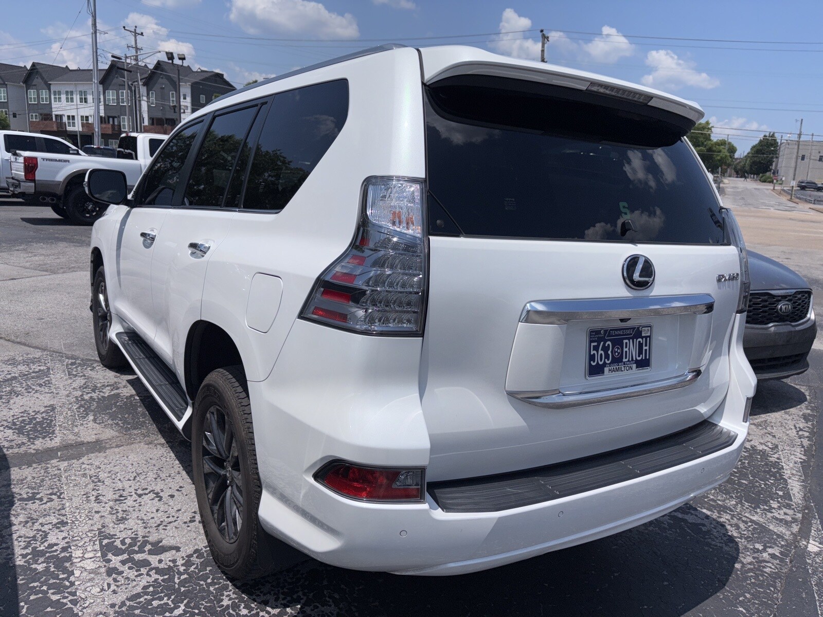 2023 Lexus GX 460 photo 2
