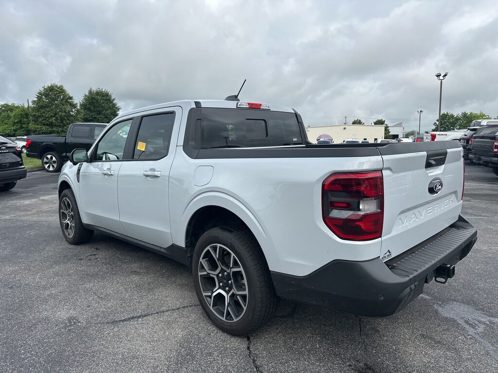 Certified 2025 Ford Maverick Lariat Truck Crew Cab