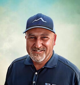 Staff member Jason Rose from 04caa95ab23c