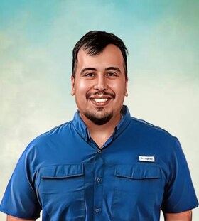 Staff member Luis Ortiz from 7a86c0287033