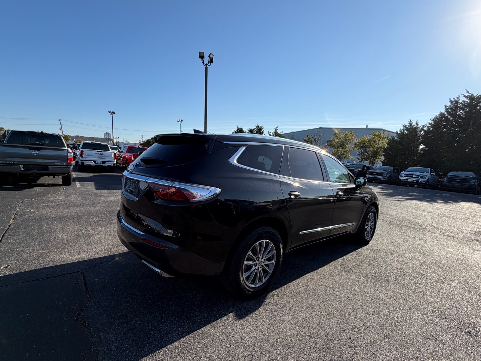 2024 Buick Enclave Premium photo 3