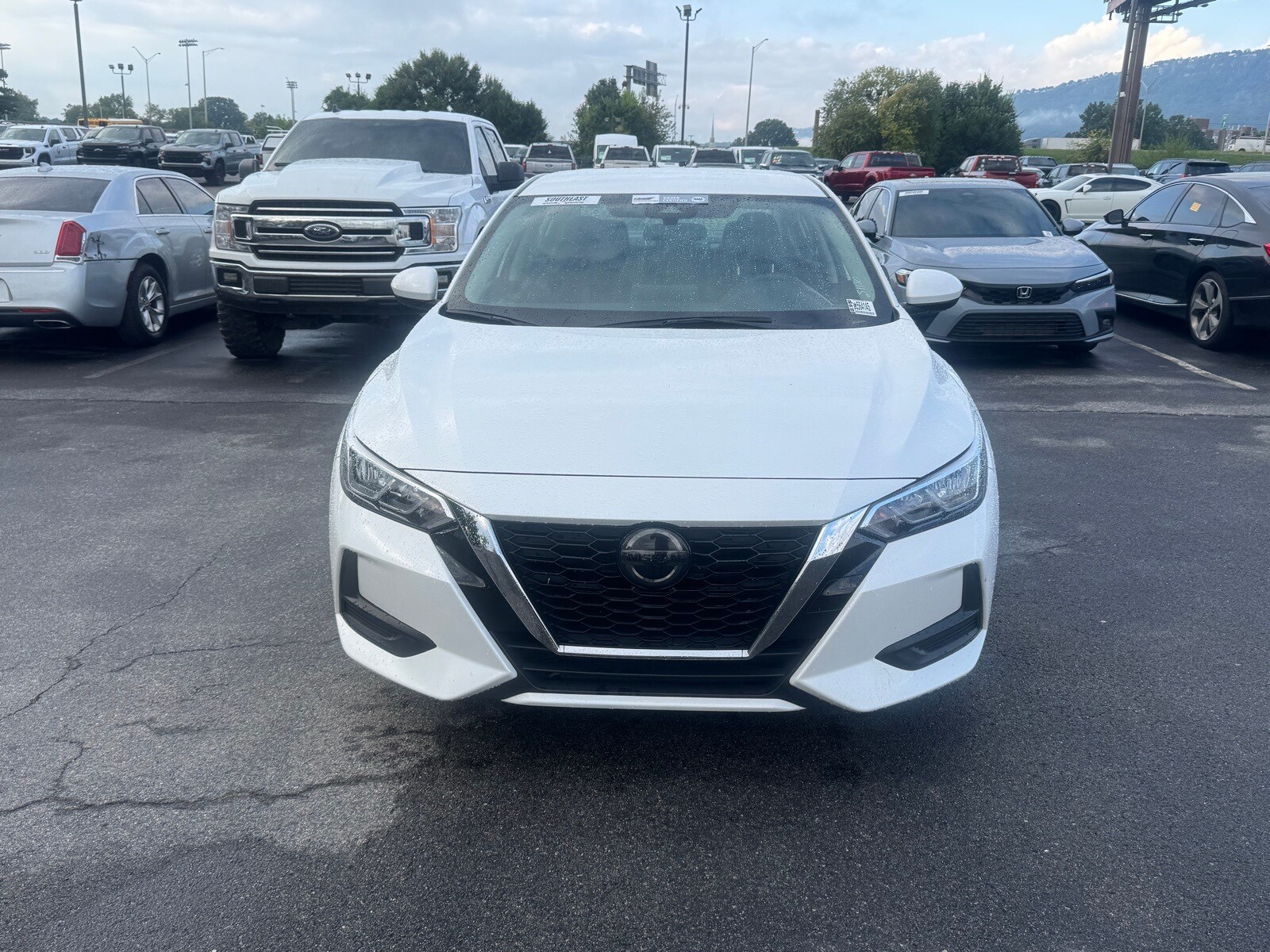 2023 Nissan Sentra SV photo 4