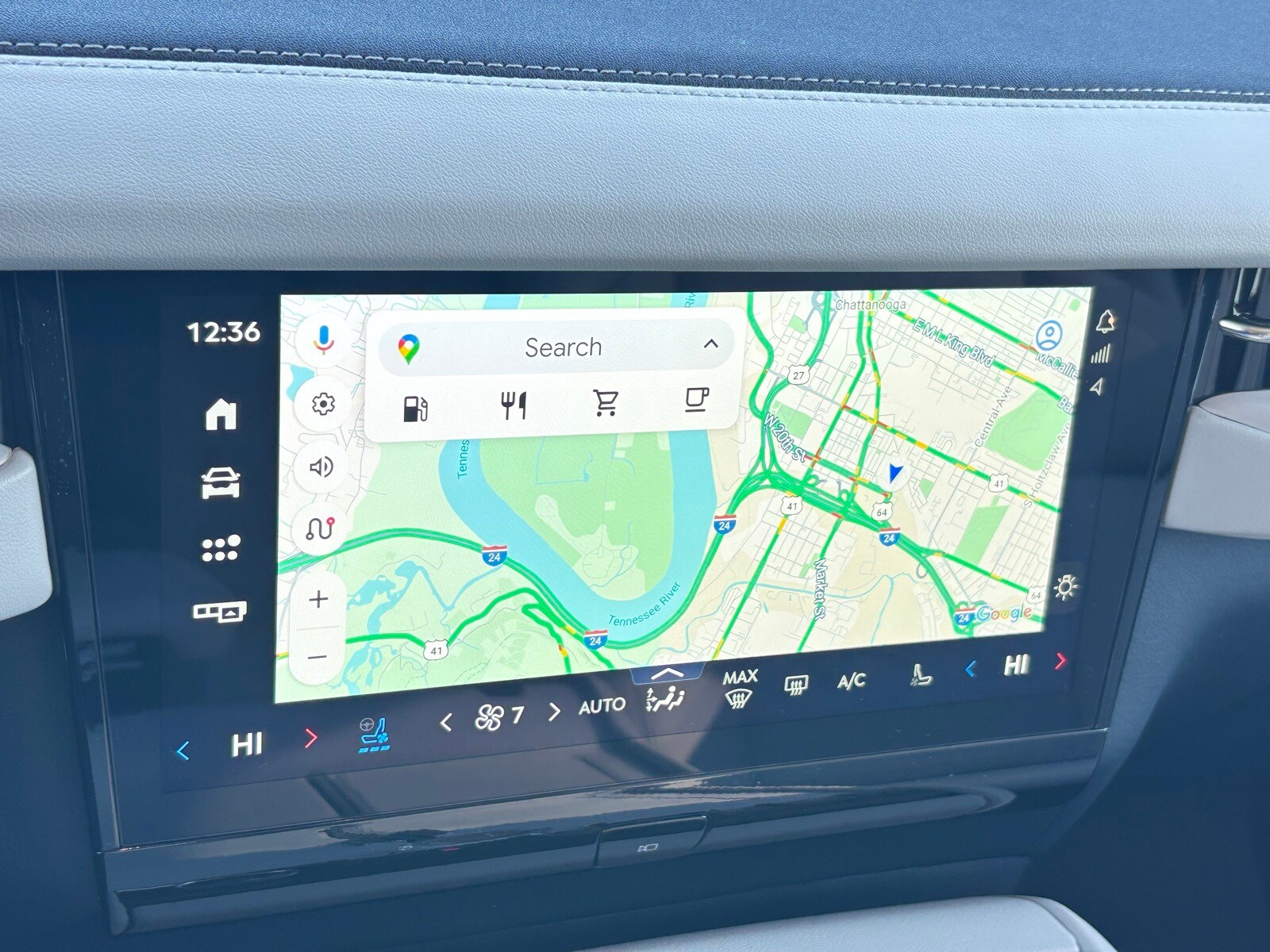 2025 Lincoln Navigator L Reserve photo 2