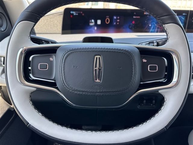 2026 Lincoln Navigator Reserve - Photo 25