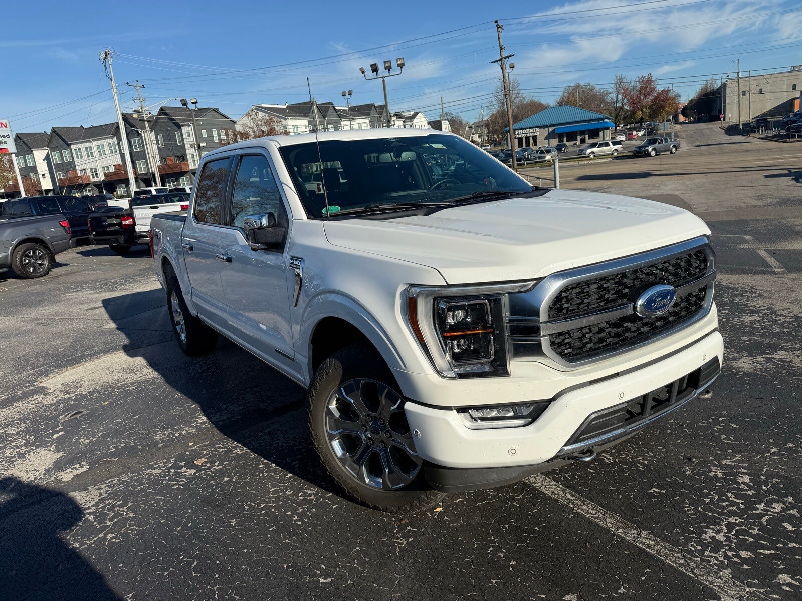 2023 Ford F-150 Platinum photo 3