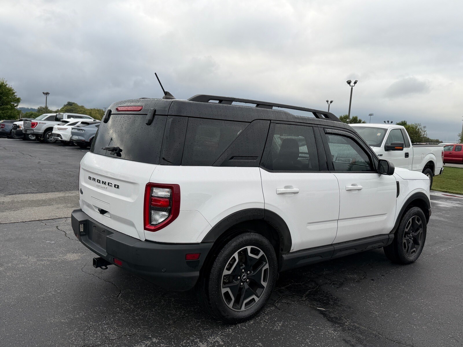 2022 Ford Bronco Sport Outer Banks photo 3