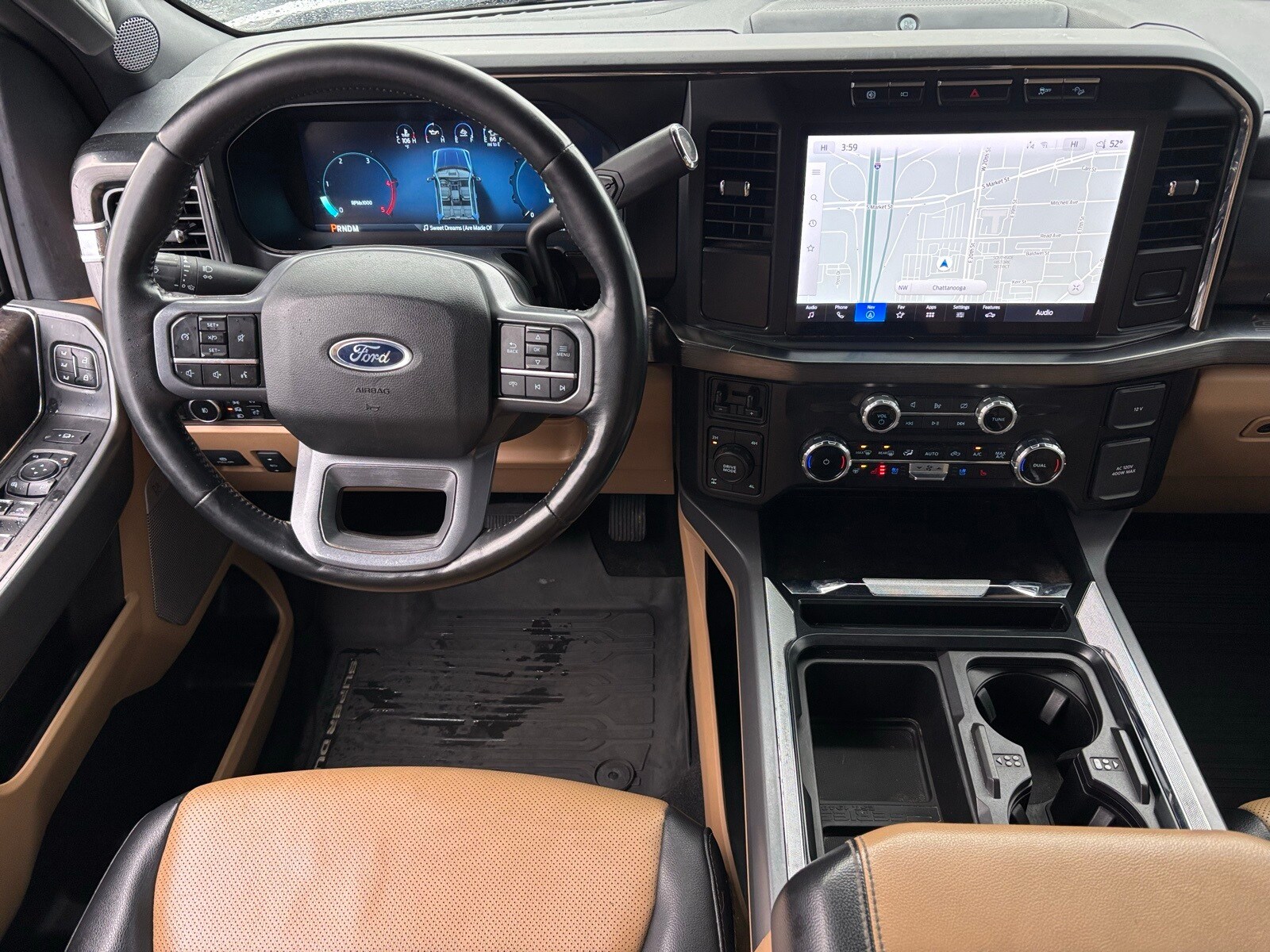 2023 Ford F-250 Lariat photo 3